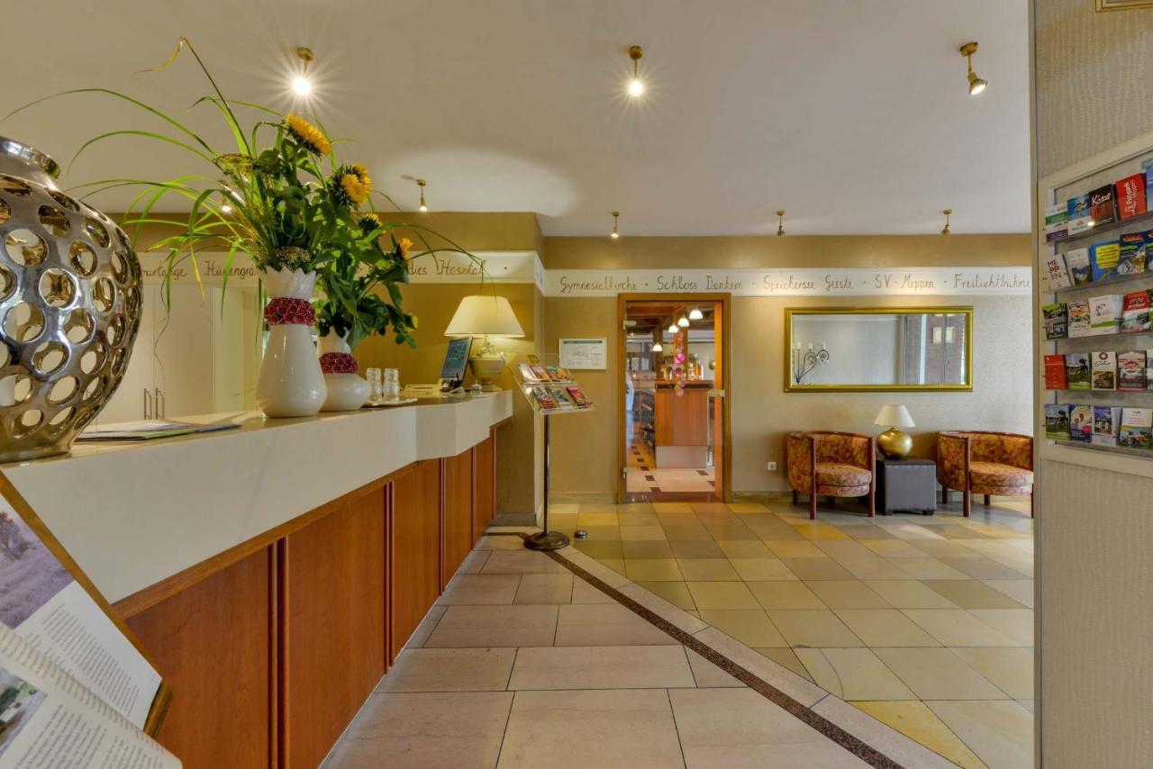 Hotel Poeker Meppen Esterno foto